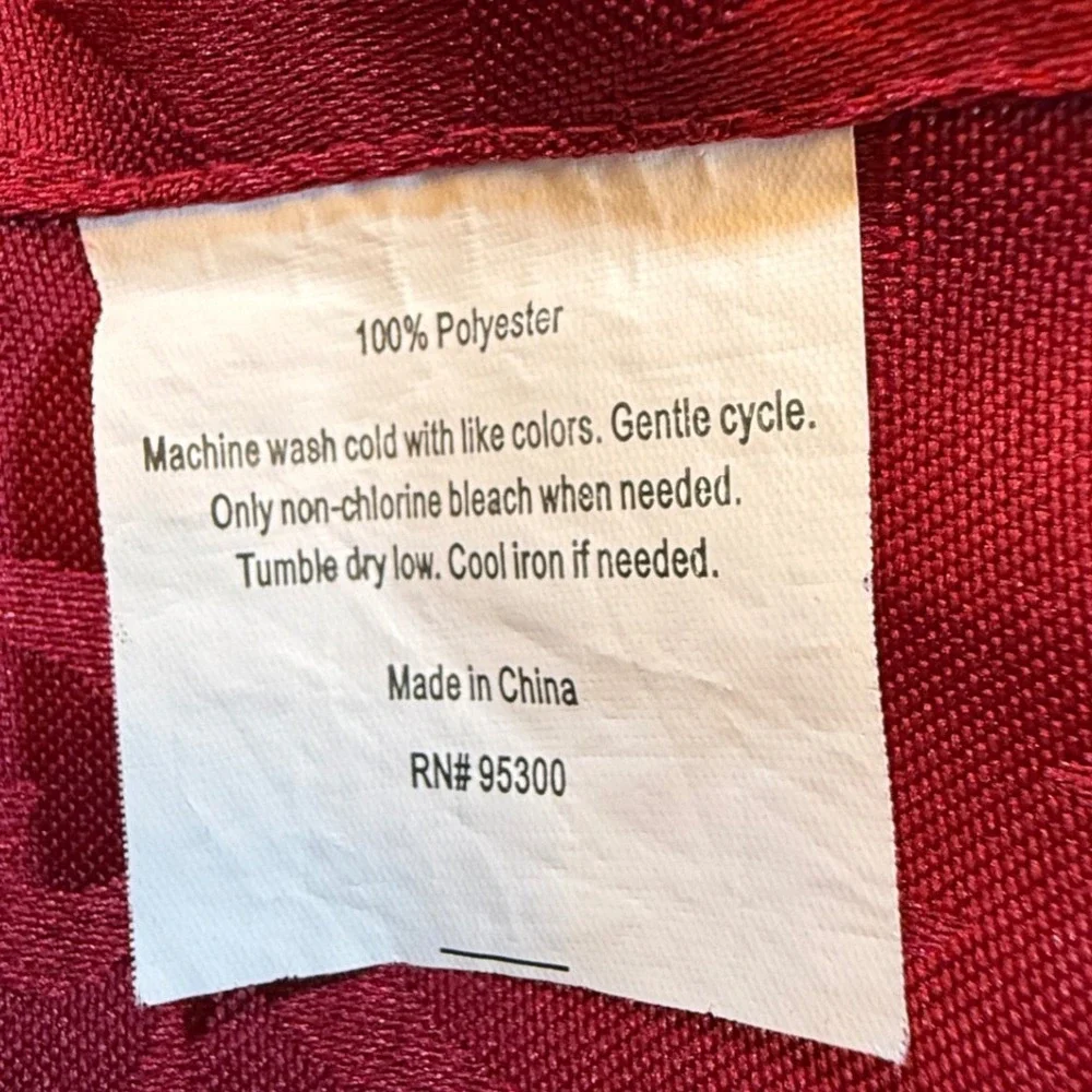 N/A elegant red